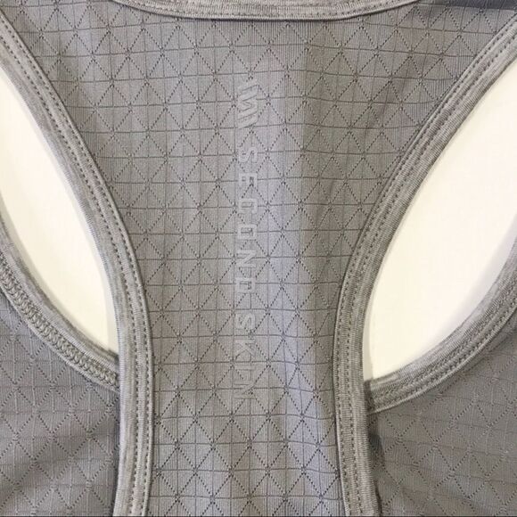 🌺3 FOR $20🌺 - Second Skin Heathered Gray Soft Tank Top XS - Picture 4 of 4
